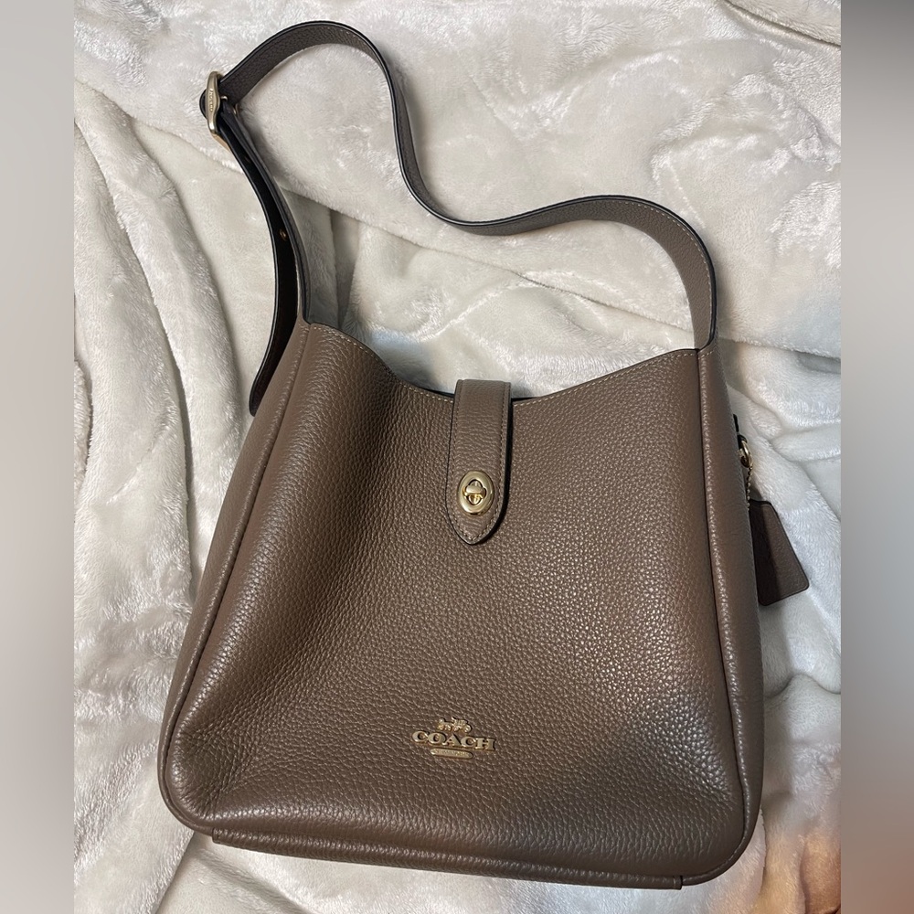 ✨Coach✨ Hadley Mini Crossbody Bag